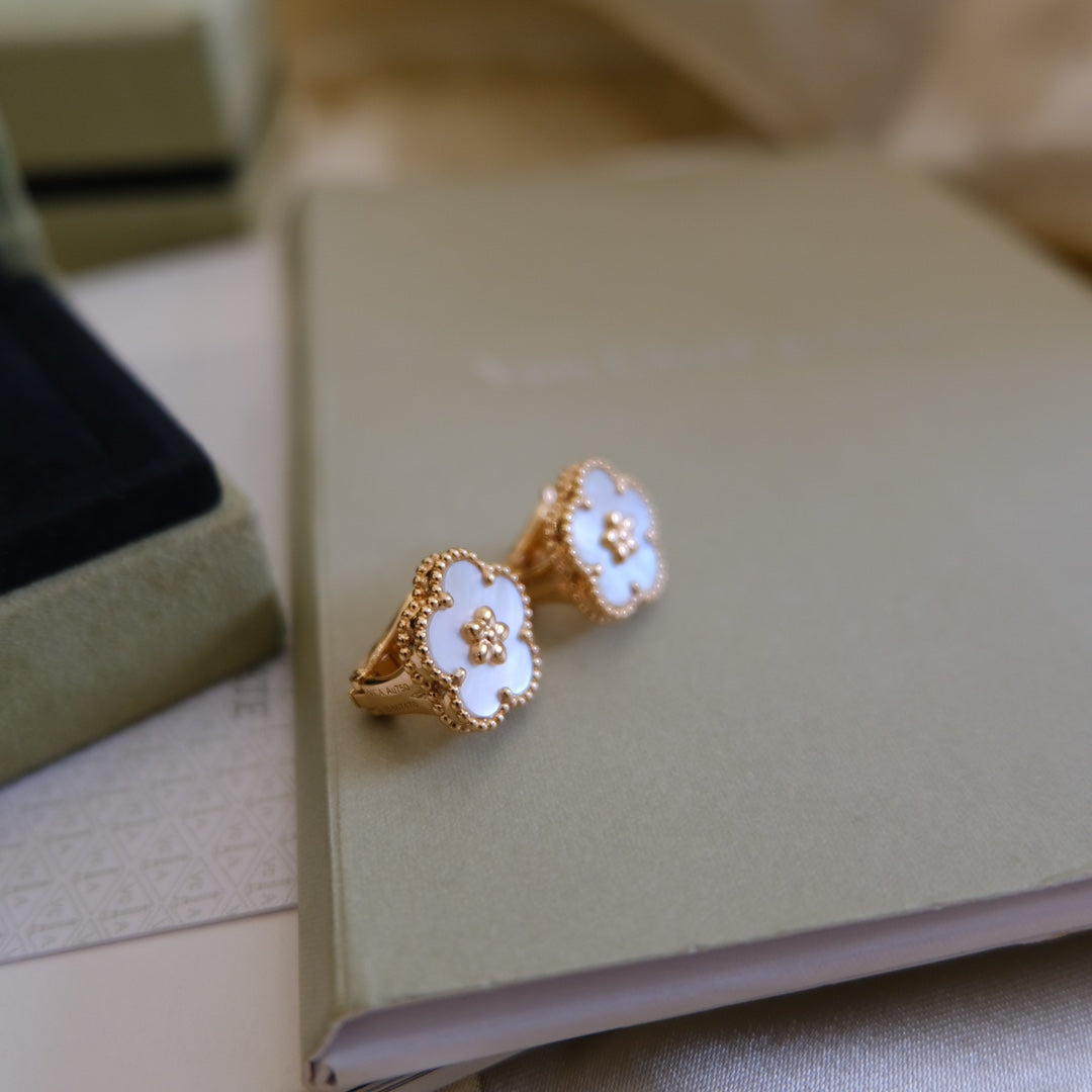 [⭐Spark]2026 NEW STYLE LUCKY SPRING EARRINGS