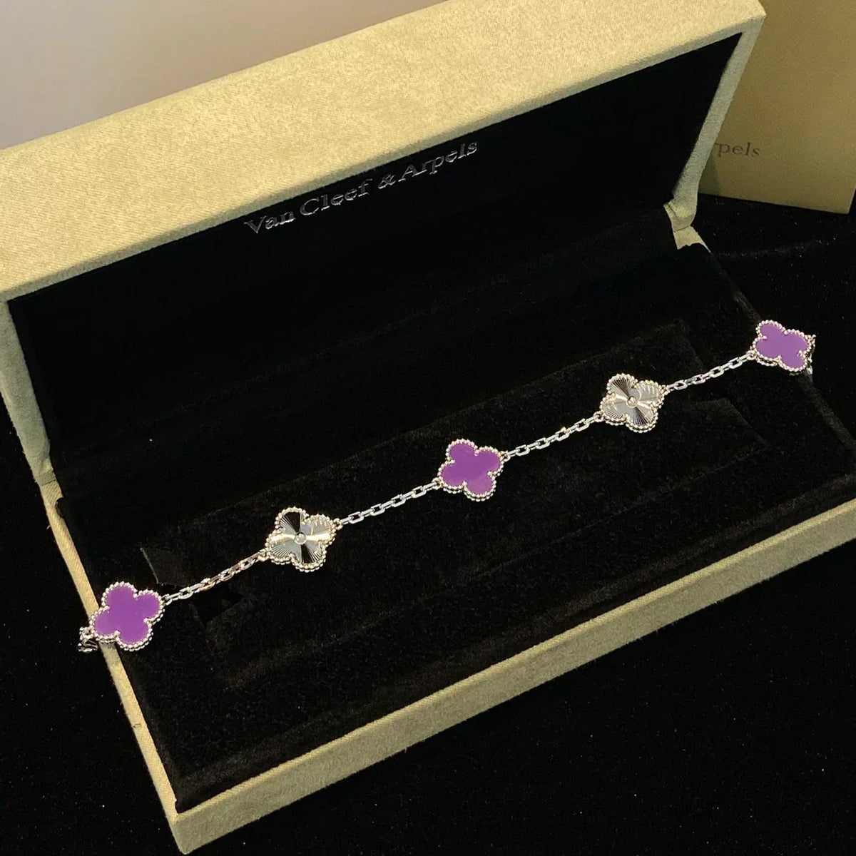 [⭐Spark] CLOVER 5 MOTIF VIOLET BRACELET COLLECTION