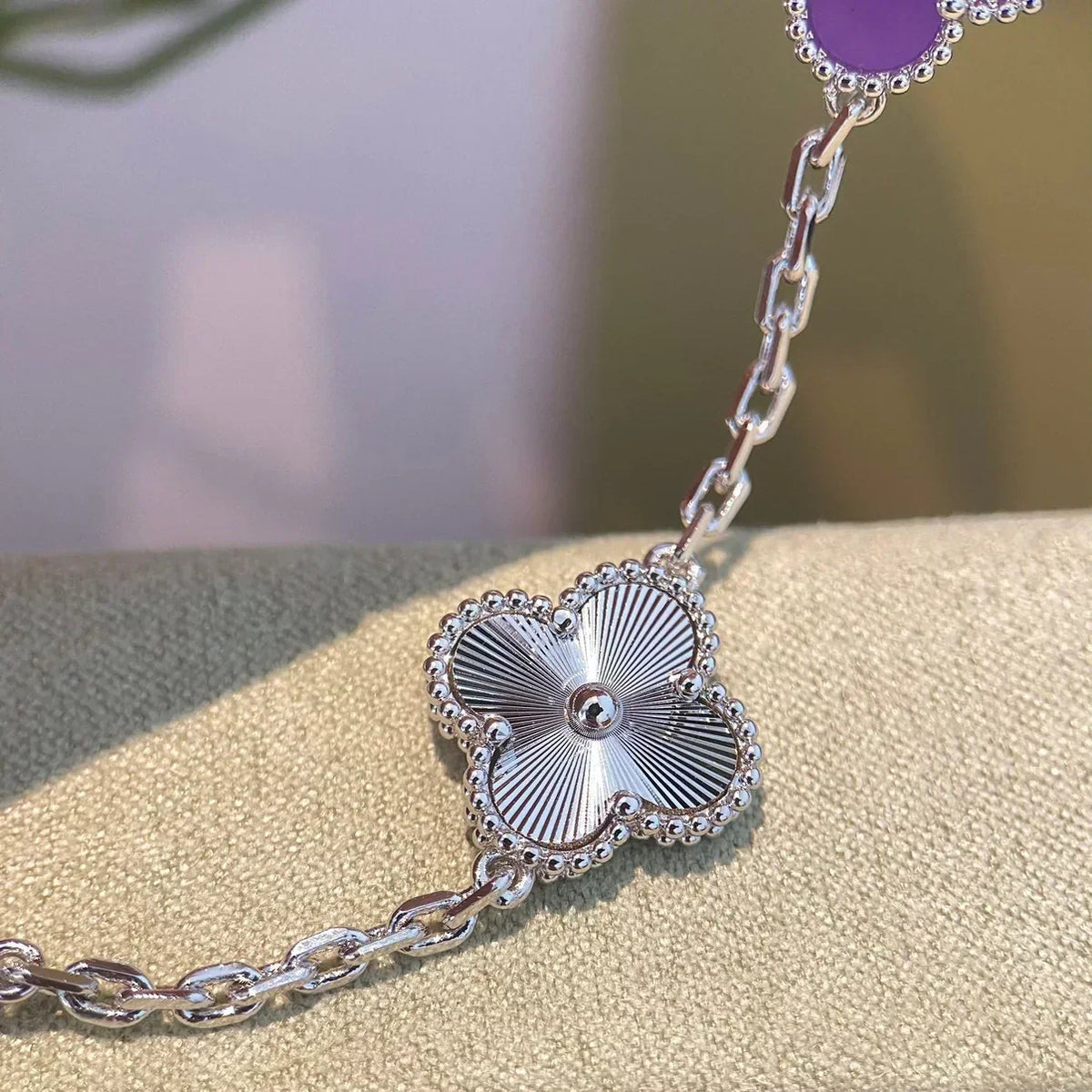 [⭐Spark] CLOVER 5 MOTIF VIOLET BRACELET COLLECTION