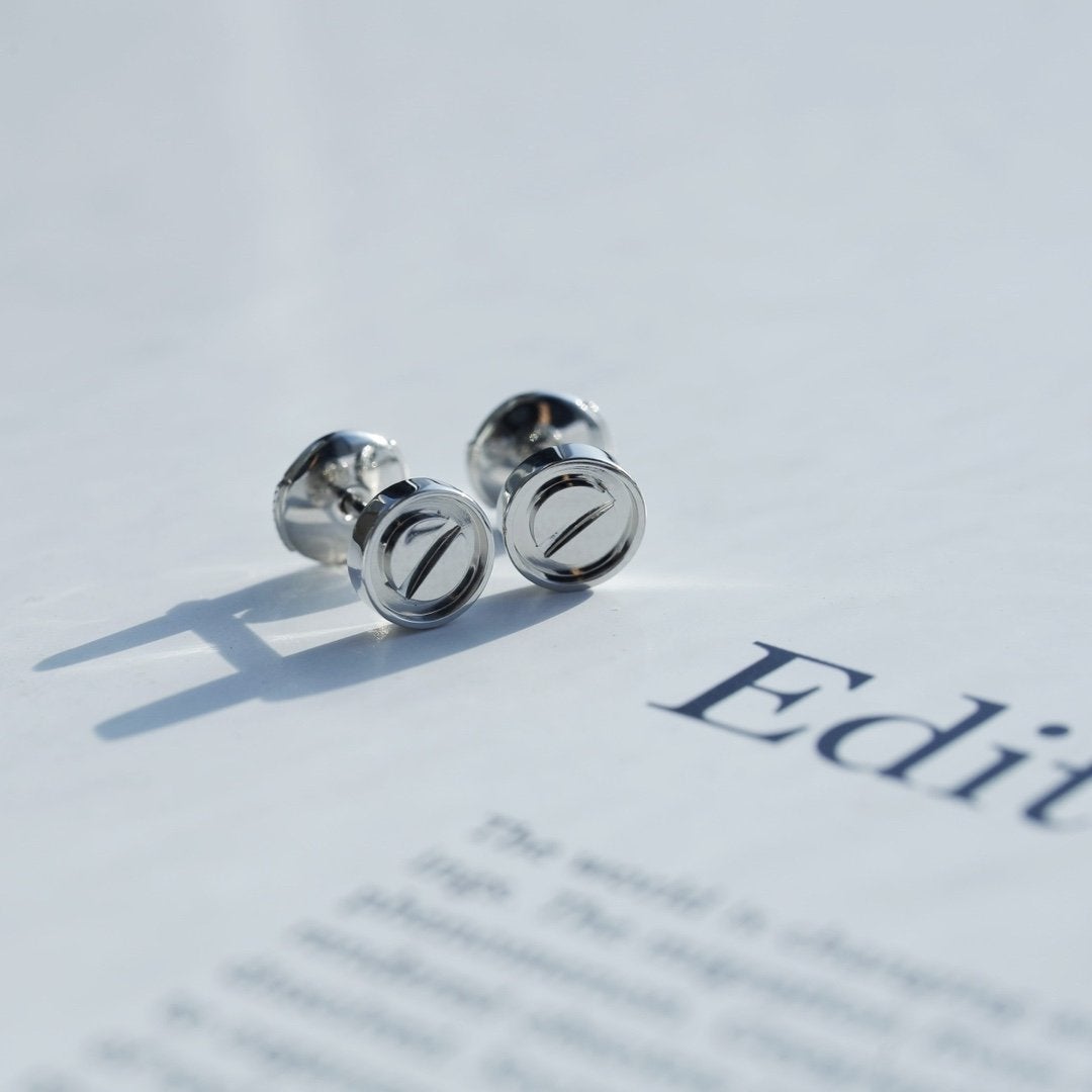 [⭐Spark]LOVE EARRINGS SILVER 10MM