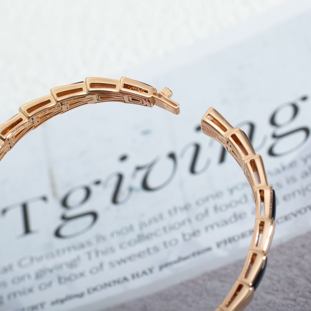 [⭐Spark]SERPENTI BRACELET PINK GOLD ONYX