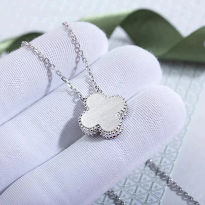[⭐Spark]CLOVER  15MM DIAMOND LASER NECKLACE SILVER