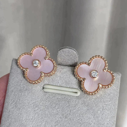 [⭐Spark]CLOVER MEDIUM 1 MOTIFS  PINK MOP DIAMOND EARRINGS