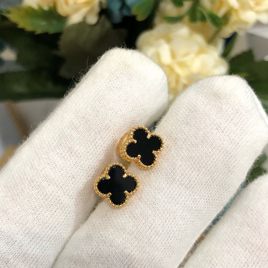 [⭐Spark]CLOVER MINI GOLD EARRINGS