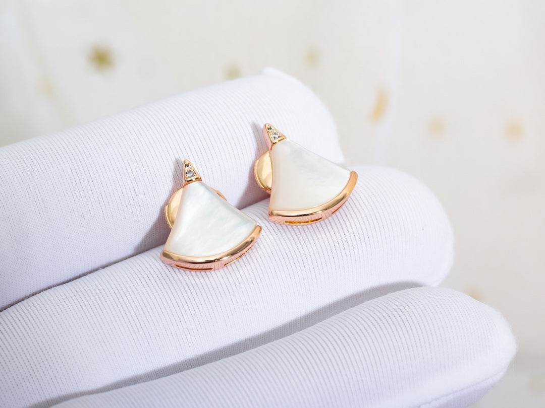 [⭐Spark]DIVAS DREAM EARRINGS PINK GOLD