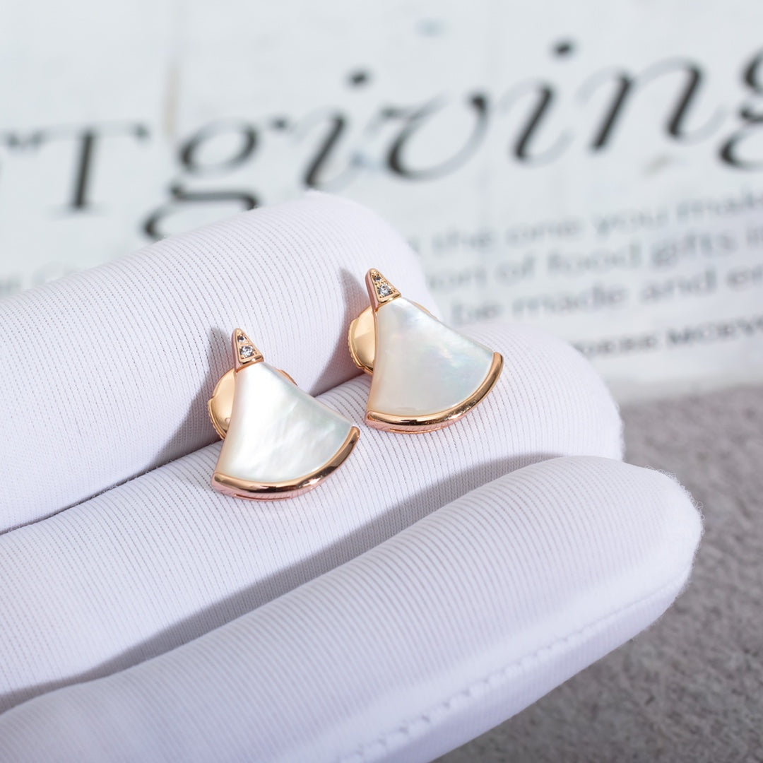 [⭐Spark]DIVAS DREAM EARRINGS PINK GOLD