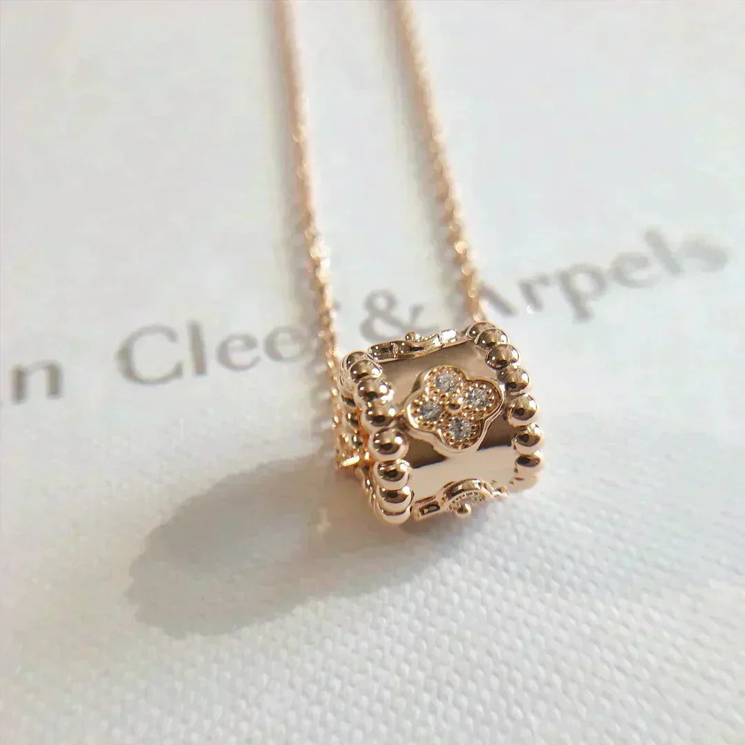 [⭐Spark]PERLEE PEDANT NECKLACE GOLD / ROSE GOLD