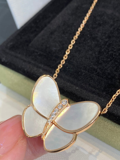 [⭐Spark]BUTTERFLY GOLD MOP DIAMOND NECKLACE