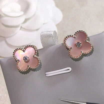 [⭐Spark]CLOVER MEDIUM 1 MOTIFS  PINK MOP DIAMOND EARRINGS