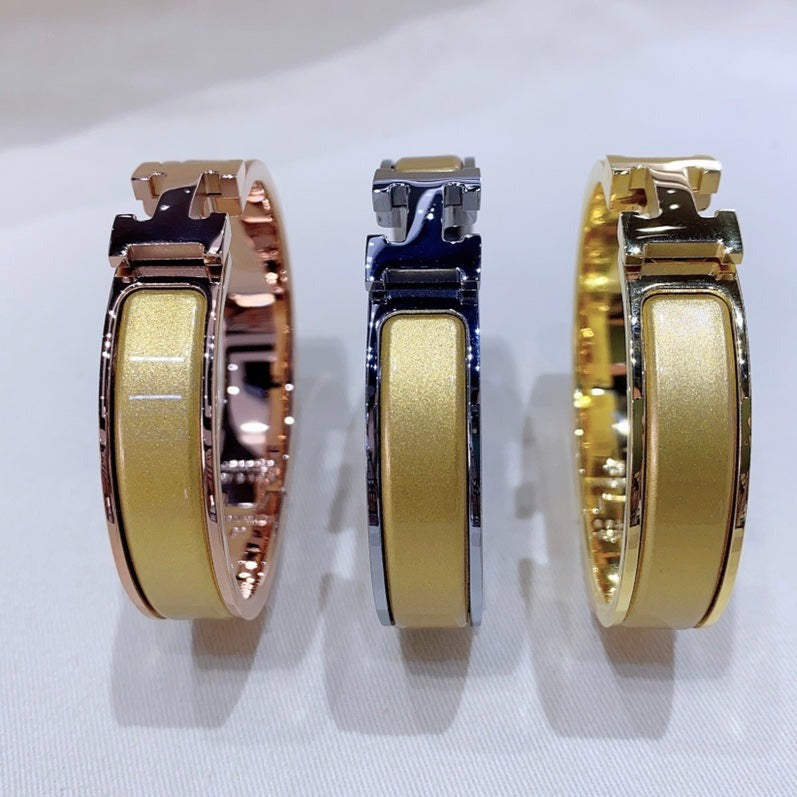 [⭐Spark]H CHAMPAGNE BRACELET
