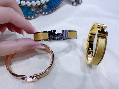 [⭐Spark]H CHAMPAGNE BRACELET