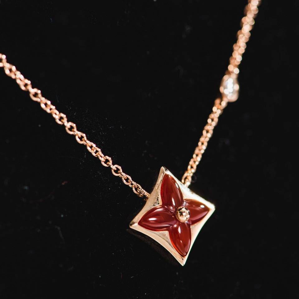 [⭐Spark]STAR NECKLACE PINK GOLD 1 DIAMOND