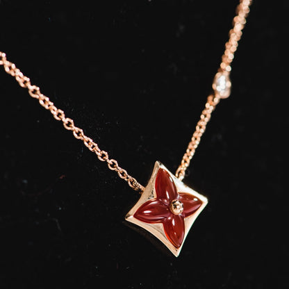 [⭐Spark]STAR NECKLACE PINK GOLD 1 DIAMOND