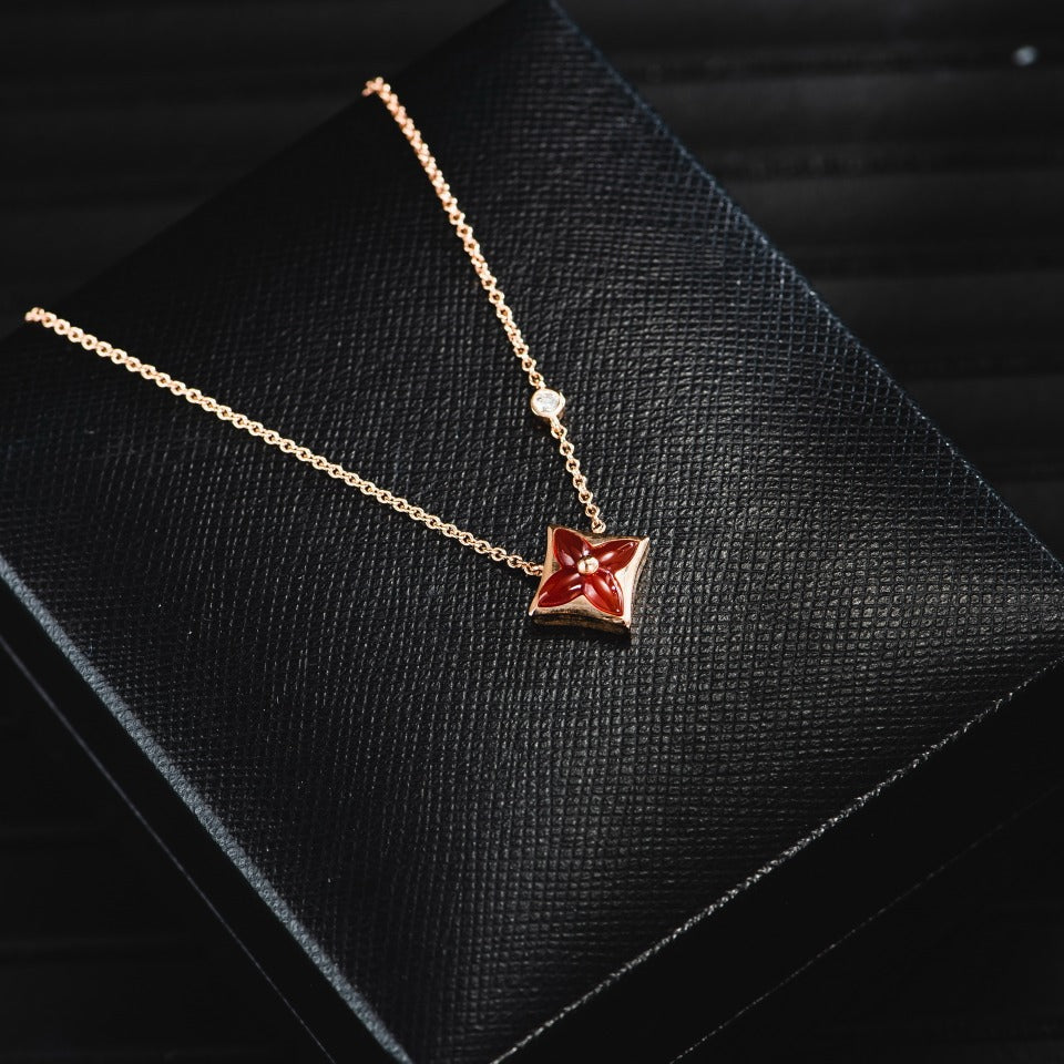 [⭐Spark]STAR NECKLACE PINK GOLD 1 DIAMOND
