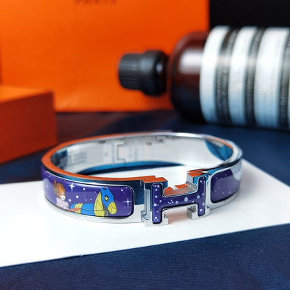 [⭐Spark]H STAR AND MOON BRACELET 12MM