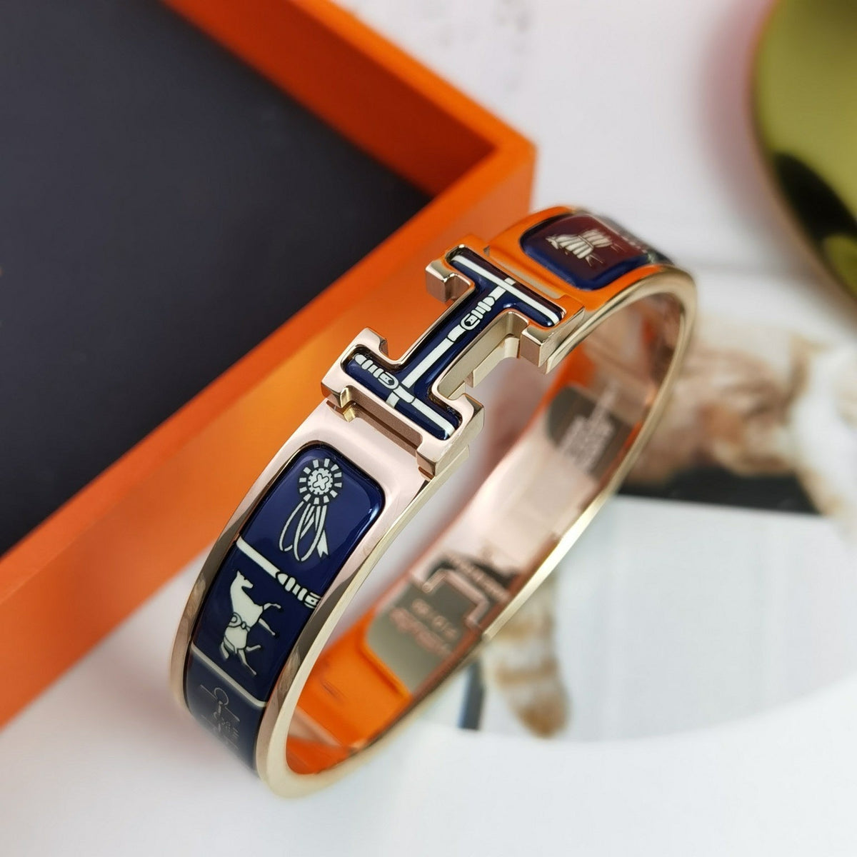 [⭐Spark]H COUVERTURES DARK BLUE BRACELET