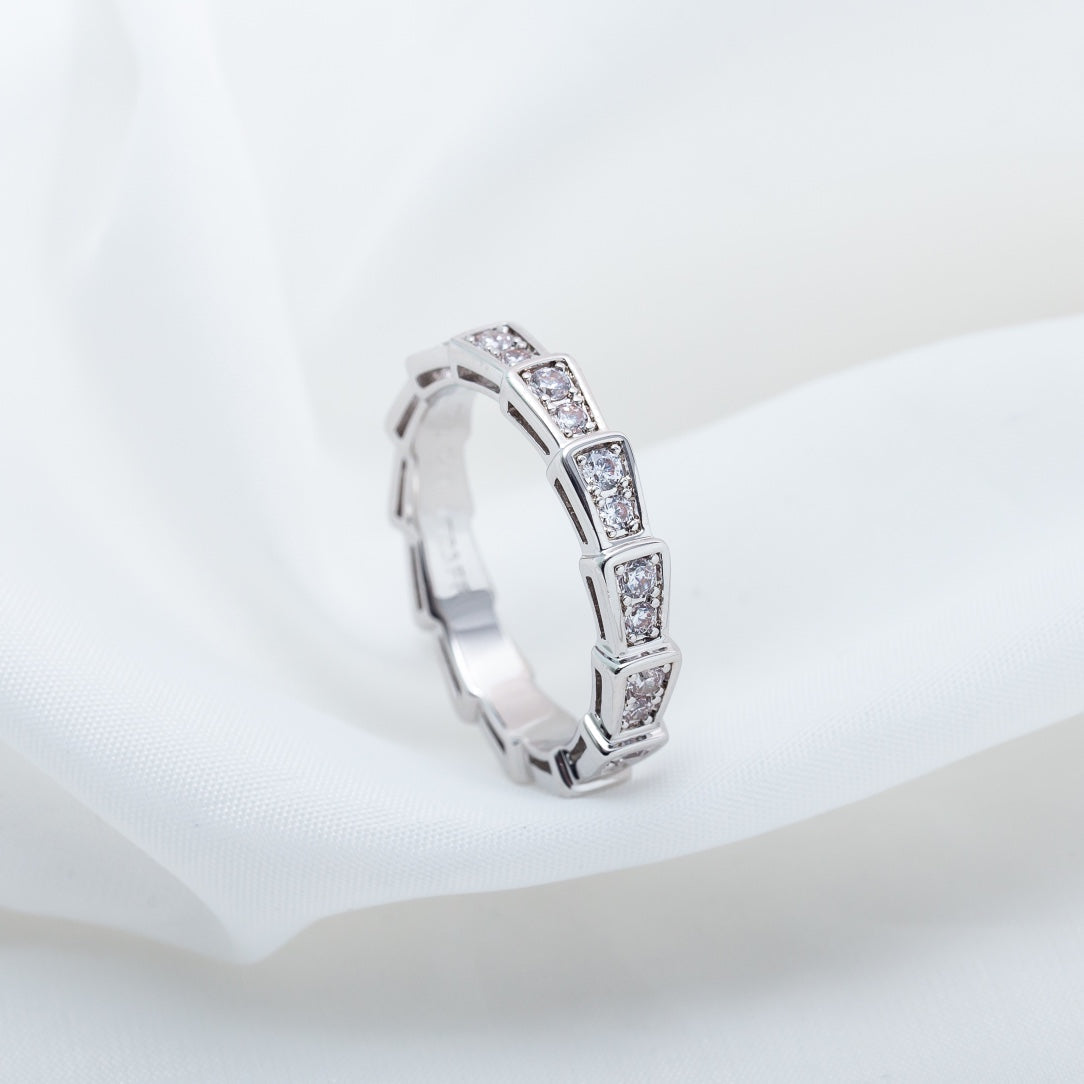 [⭐Spark]SERPENTI RING SILVER DIAMOND PAVED 3MM