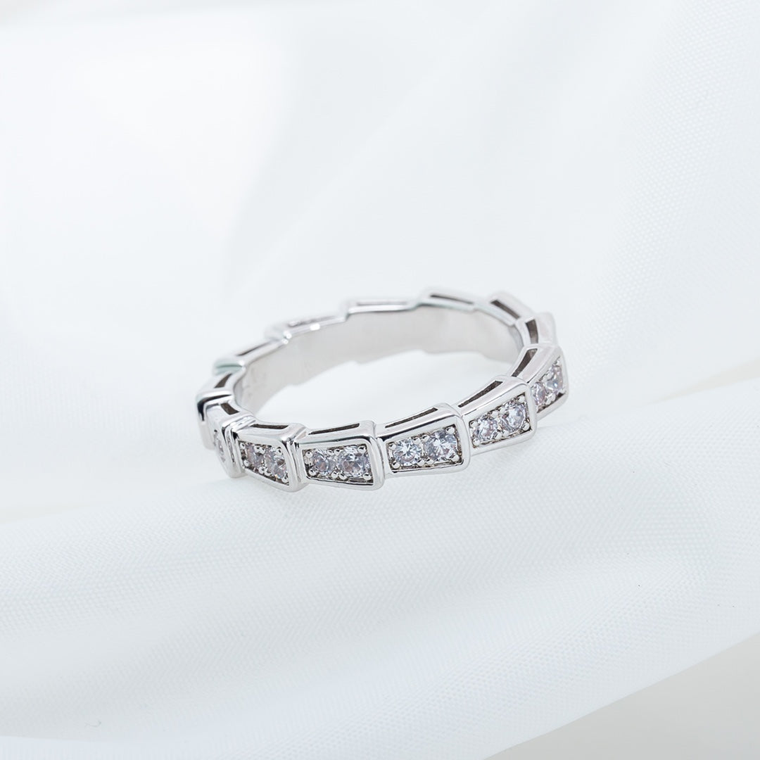 [⭐Spark]SERPENTI RING SILVER DIAMOND PAVED 3MM