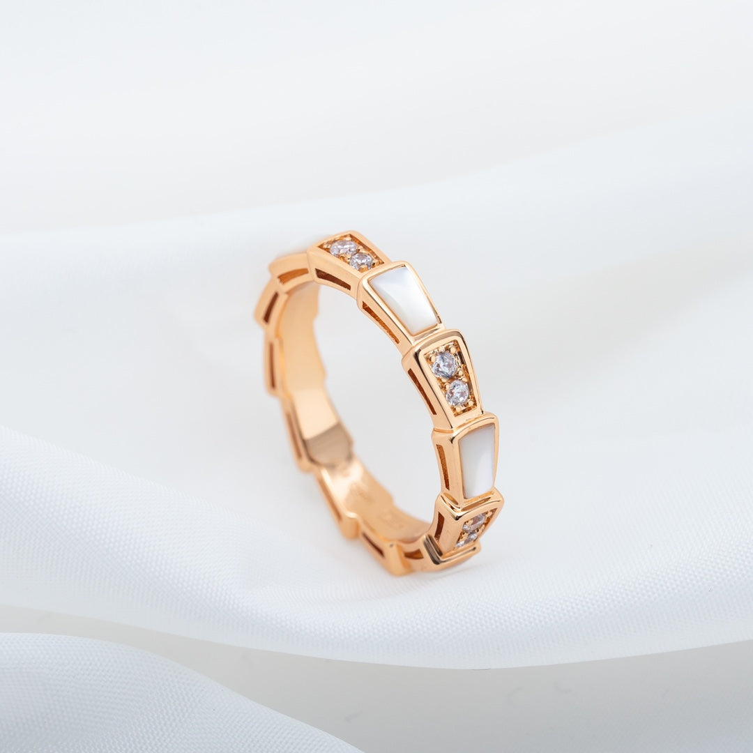 [⭐Spark]SERPENTI RING PINK GOLD DIAMOND MOP 3MM