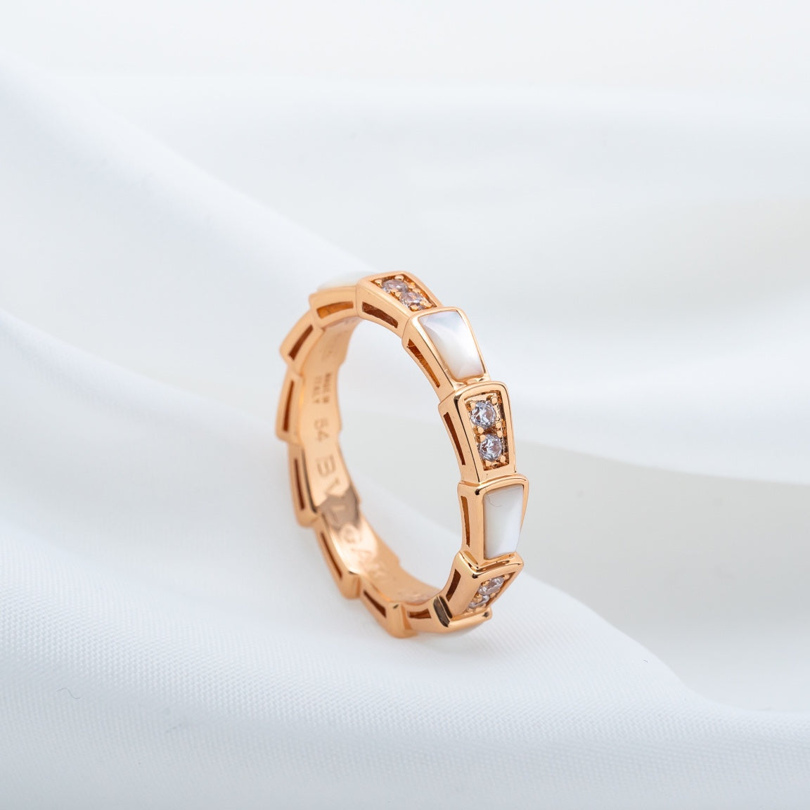 [⭐Spark]SERPENTI RING PINK GOLD DIAMOND MOP 3MM