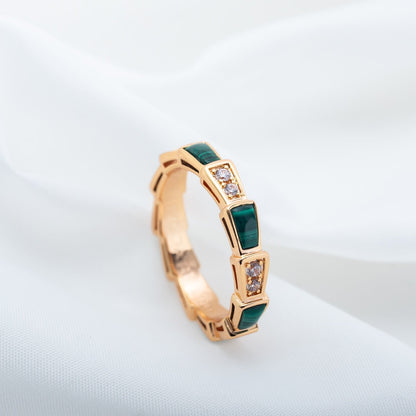 [⭐Spark]SERPENTI RING PINK GOLD MALACHITE DIAMOND 3MM