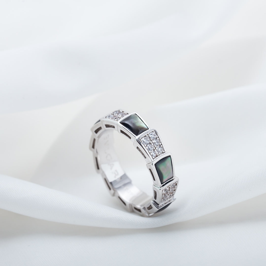 [⭐Spark]SERPENTI RING SILVER DIAMOND BLACK MOP 4MM