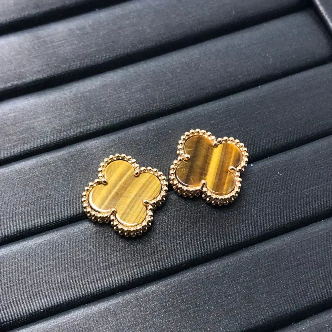 [⭐Spark]CLOVER MEDIUM 1 MOTIFS TIGER EYE EARRINGS