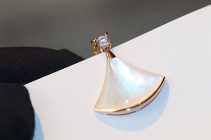 [⭐Spark]DREAM NECKLACE WHITE MOP PINK GOLD 1 DIAMOND