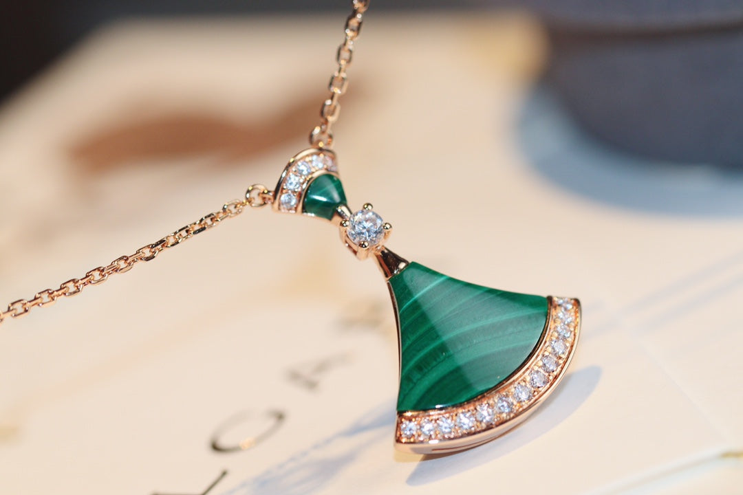 [⭐Spark]DREAM NECKLACE MALACHITE DIAMOND