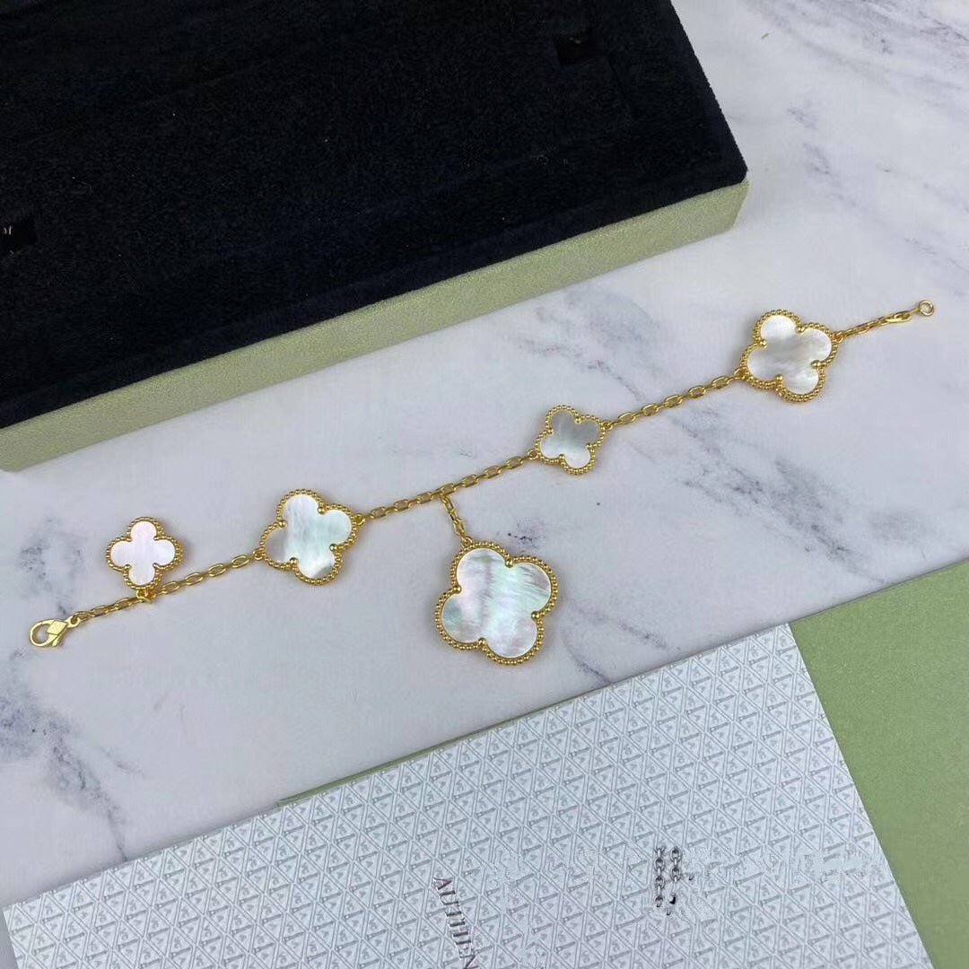 [⭐Spark]MAGIC CLOVER MOP GOLD BRACELET 5 MOTIFS