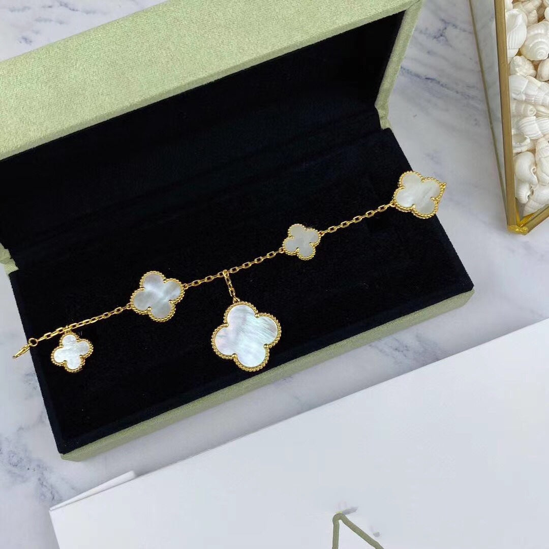 [⭐Spark]MAGIC CLOVER MOP GOLD BRACELET 5 MOTIFS