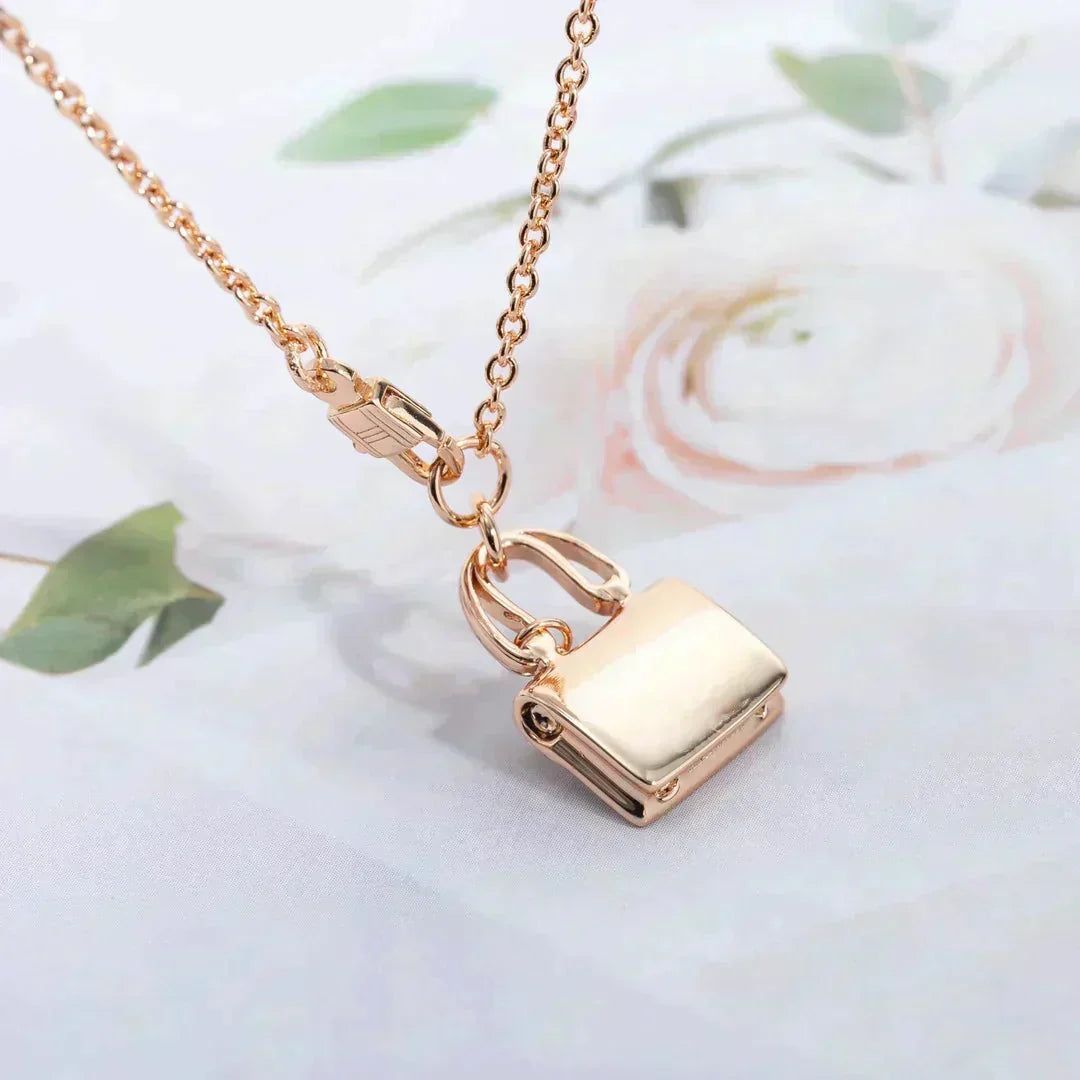[⭐Spark]AMULETTE PEDANT ROSE GOLD NECKLACE