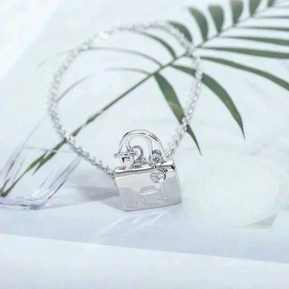 [⭐Spark]AMULETTE PEDANT SILVER NECKLACE