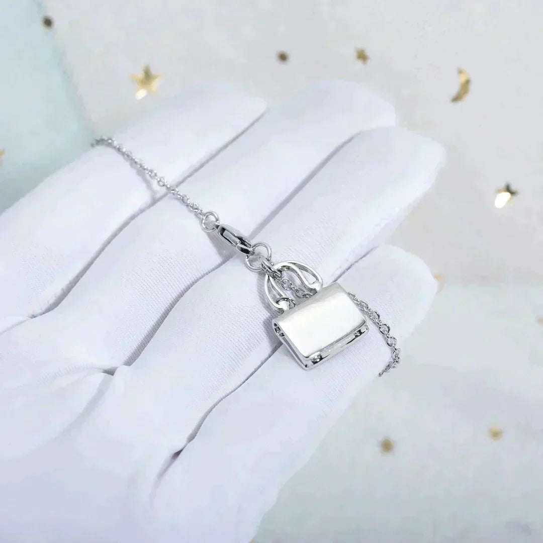 [⭐Spark]AMULETTE PEDANT SILVER NECKLACE