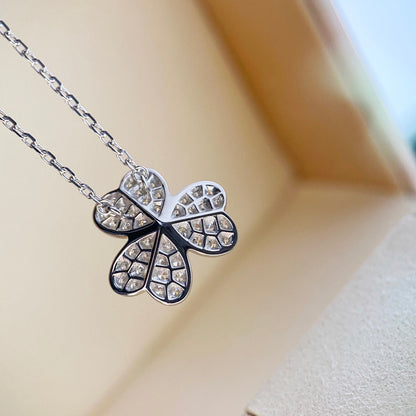 [⭐Spark]CLOVER DIAMOND NECKLACE SILVER
