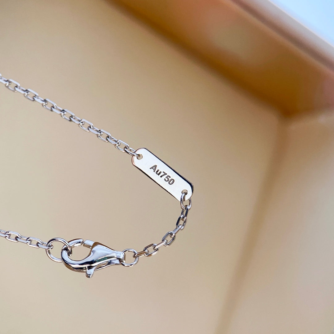 [⭐Spark]CLOVER DIAMOND NECKLACE SILVER