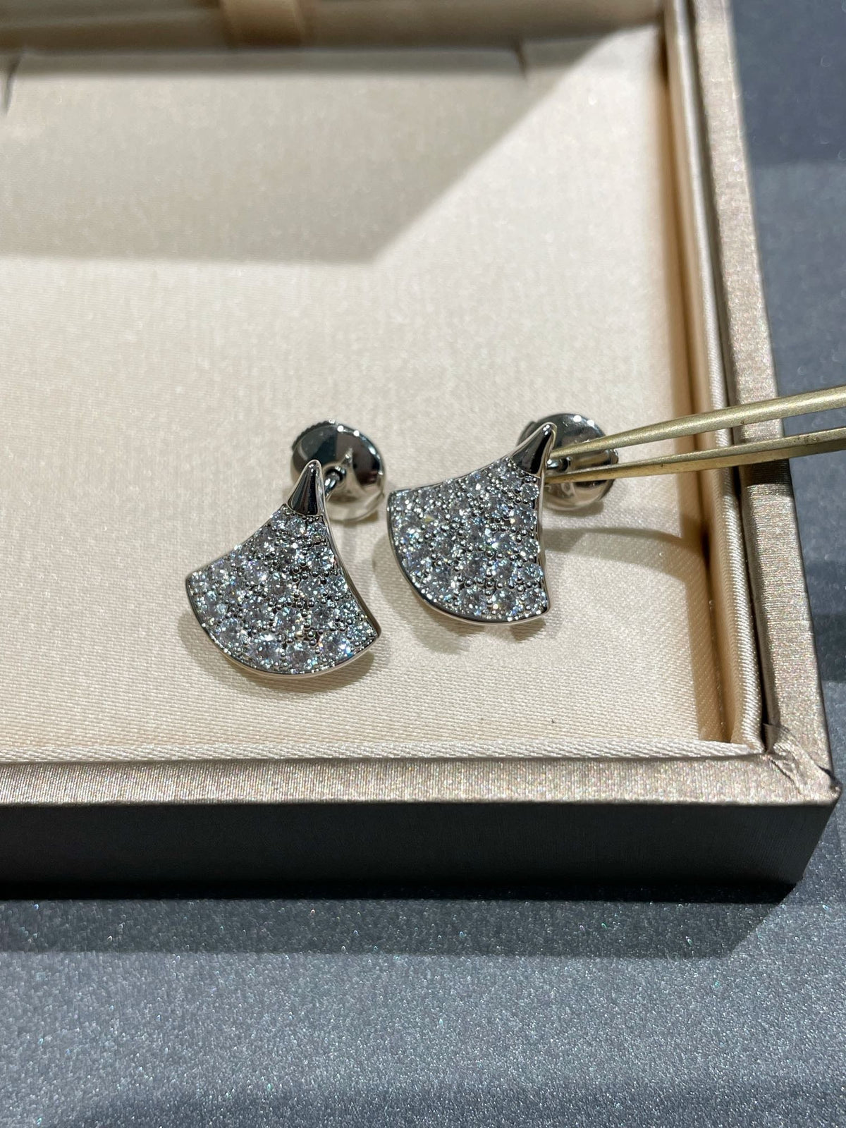 [⭐Spark]DREAM STUD EARRINGS DIAMOND