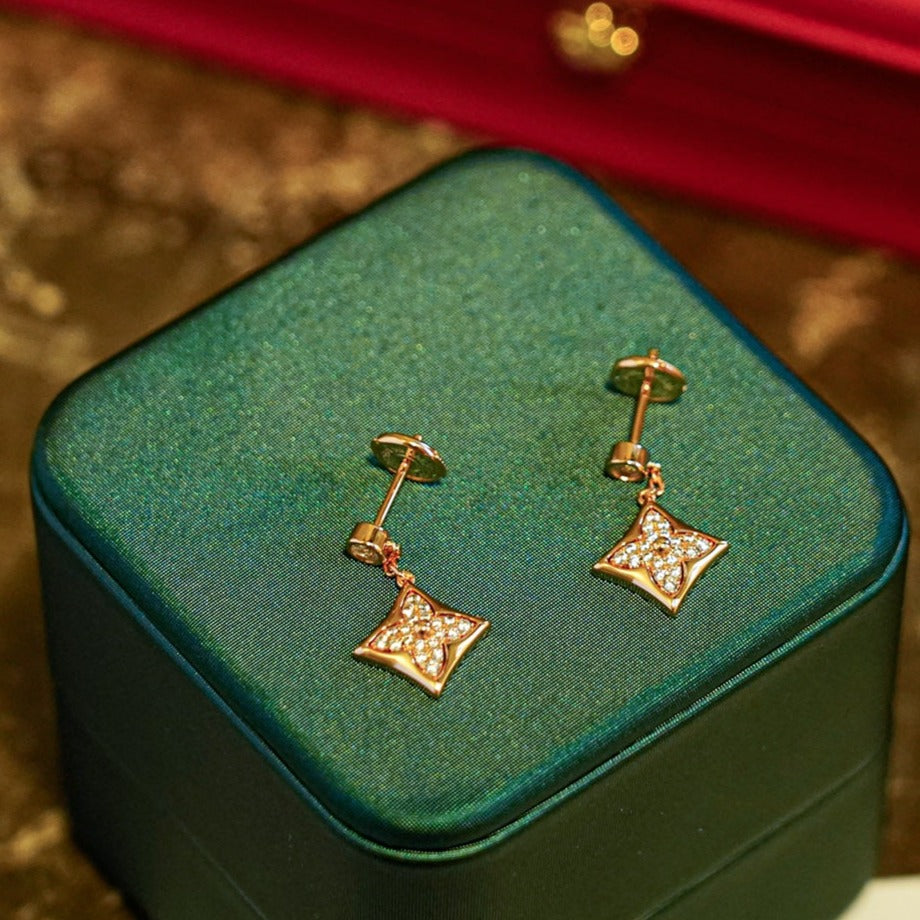 [⭐Spark]STAR DIAMONDS EARRINGS GOLD