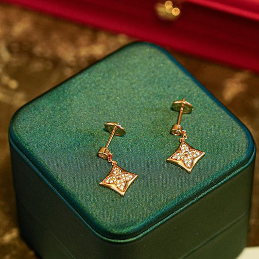 [⭐Spark]STAR DIAMONDS EARRINGS GOLD