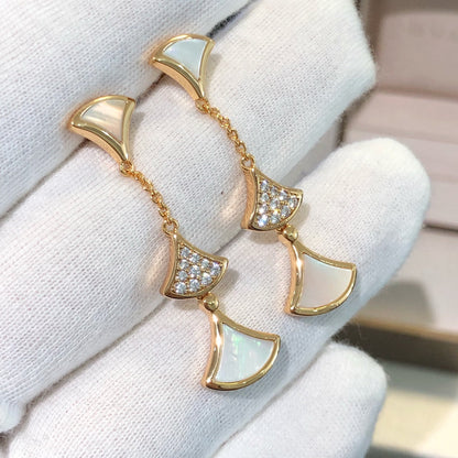 [⭐Spark]DREAM EARRINGS 3 MOTIFS DIAMOND MOP PINK GOLD