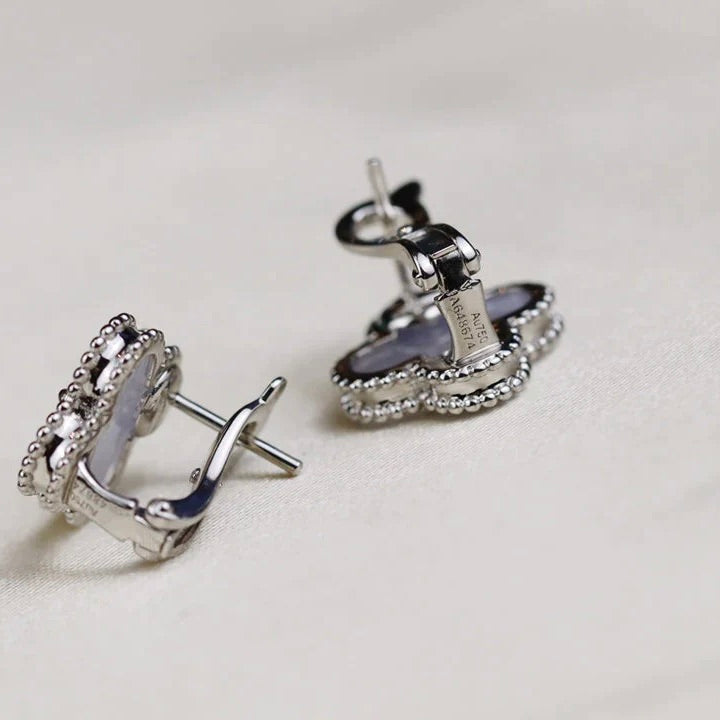 [⭐Spark]CLOVER MEDIUM 1 MOTIFS  WHITE MOP EARRINGS SILVER