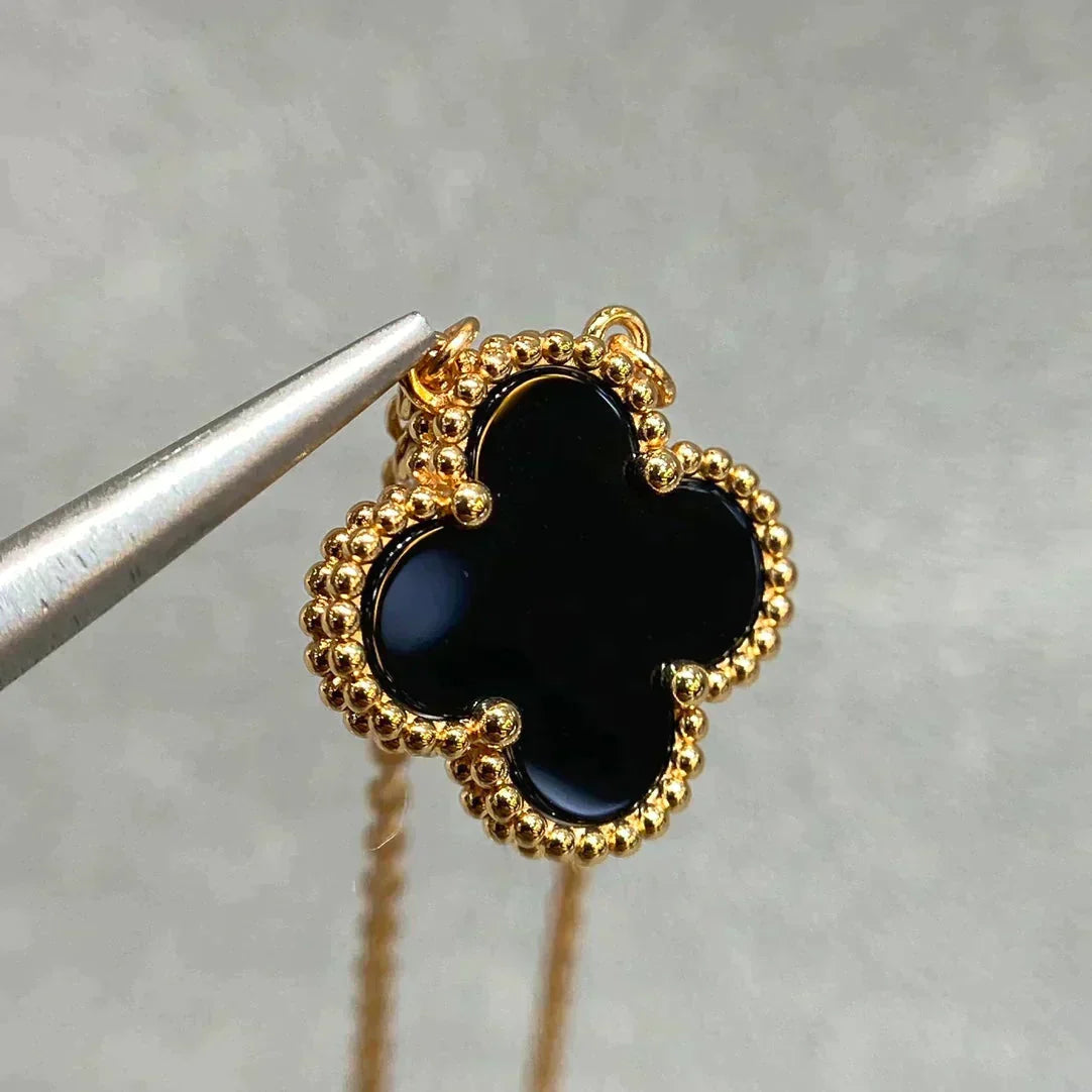 [⭐Spark]CLOVER 15MM BLACK ONYX SINGLE FLOWER NECKLACE