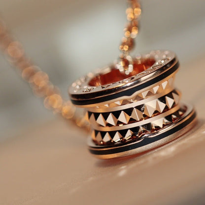 [⭐Spark]ZERO 1 ROCK PEDANT PINK GOLD BLACK NECKLACE