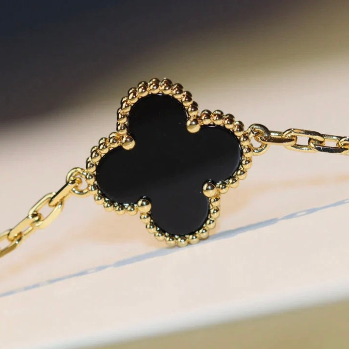 [⭐Spark]CLOVER 20 MOTIFS ONYX NECKLACE