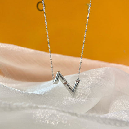 [⭐Spark]VOLTE UPSIDE DOWN NECKLACE