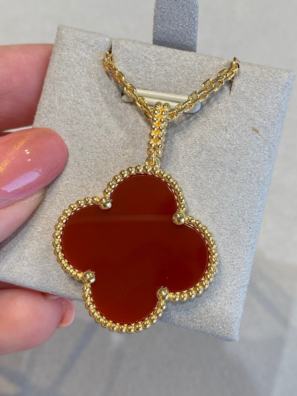 [⭐Spark]CLOVER 25MM NECKLACE GOLD CARNELIAN