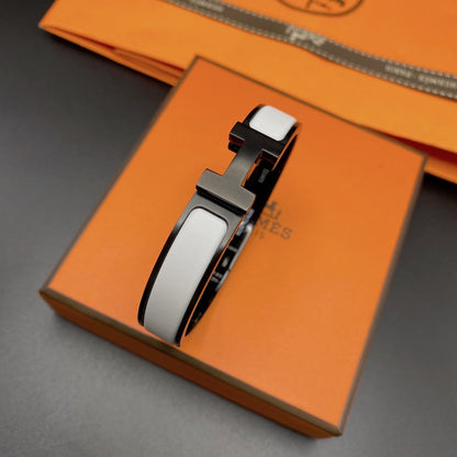 [⭐Spark]H BRACELET 12MM BLACK WHITE CERAMIC