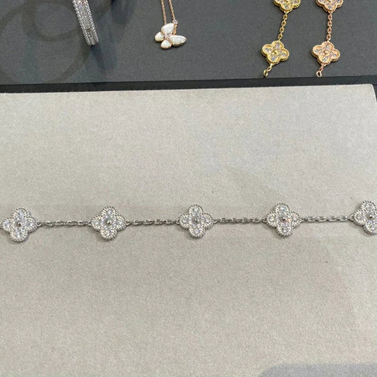 [⭐Spark] CLOVER 5 MOTIF FULL DIAMOND BRACELET COLLECTION