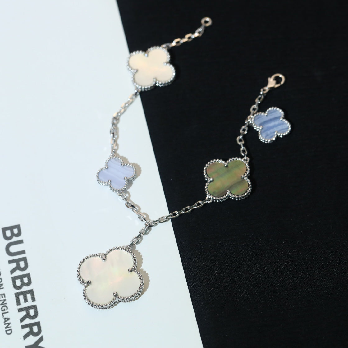 [⭐Spark]CLOVER BRACELET 5 MOTIFS MOP CHALCEDONY SILVER