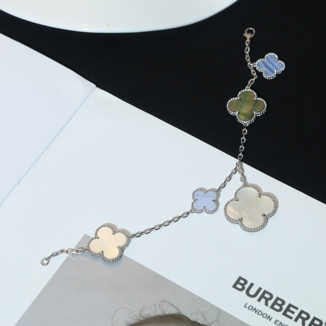 [⭐Spark]CLOVER BRACELET 5 MOTIFS MOP CHALCEDONY SILVER